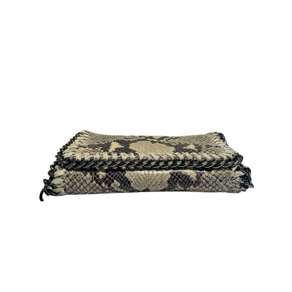 Snake Print Crossbody Bag with Chain Strap - Picture 4 of 8